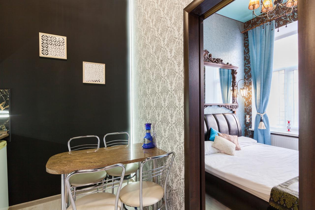 Austrian Apartments Leopolli Near Railway Station Lviv Eksteriør bilde
